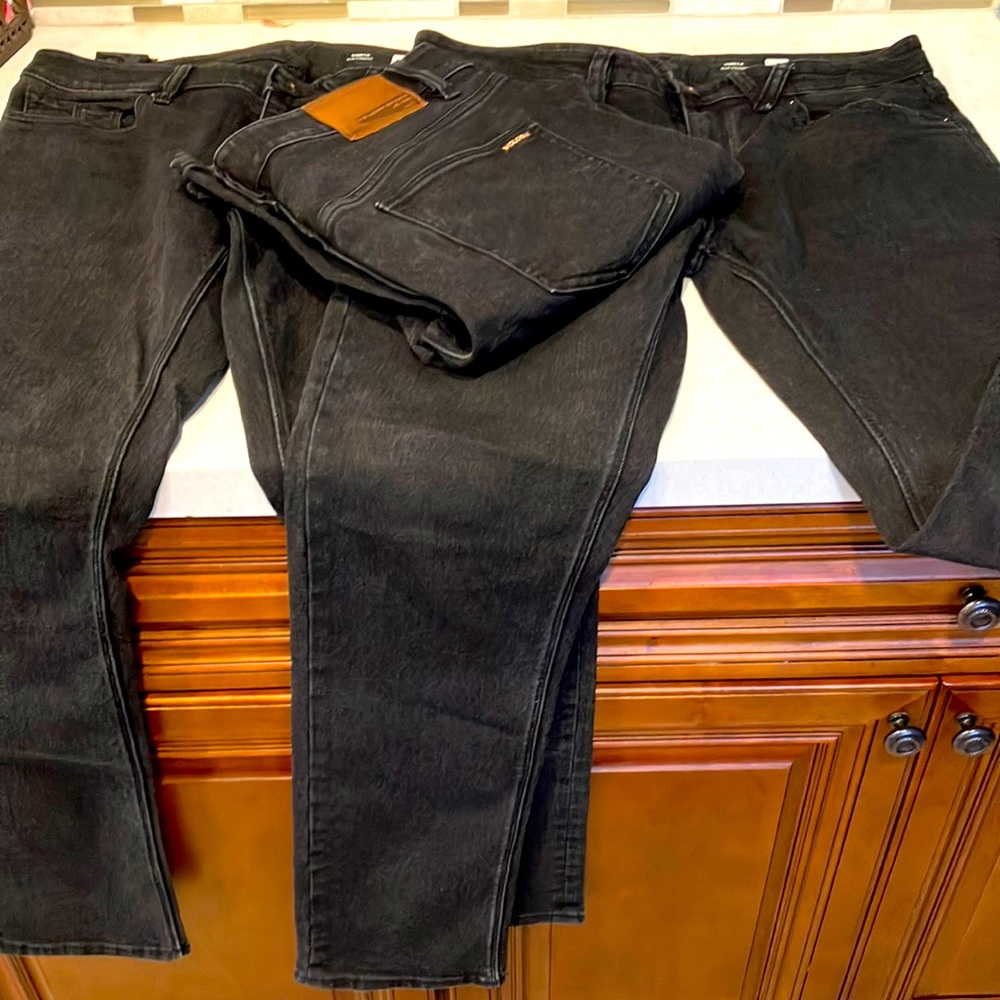 Volcom Vorta BiLK/BLK mens 33x32 slim / straight fit good / really good cond